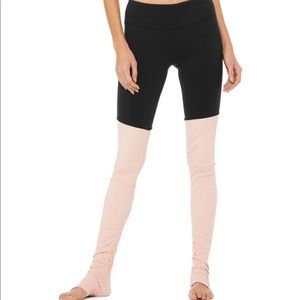 Alo Goddess Legging